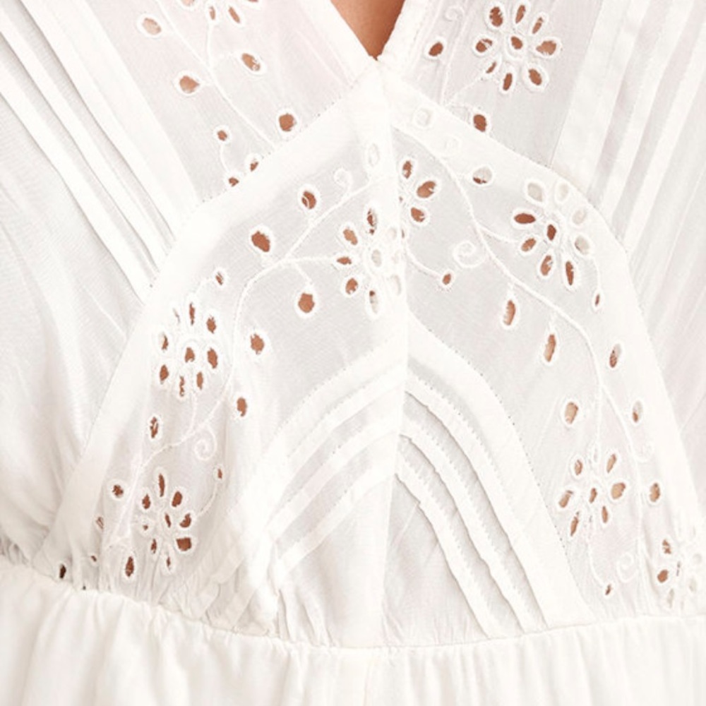 Amuse Society White eyelet romper - Picture 8 of 8